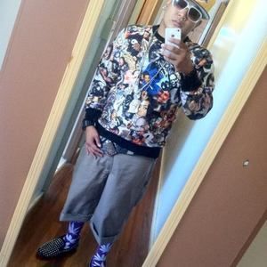 Meet your Posher, Alice